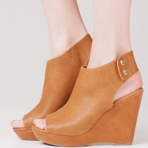 Madden Girl Kain Perforated Platform Wedge